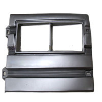 东风EQ1118左灯罩