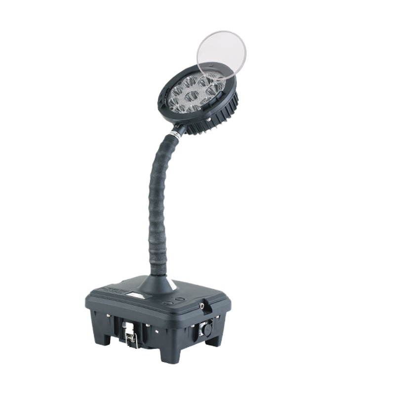 正辉(CHHI) FD8120C LED轻便式移动灯 黑 台 移动照明