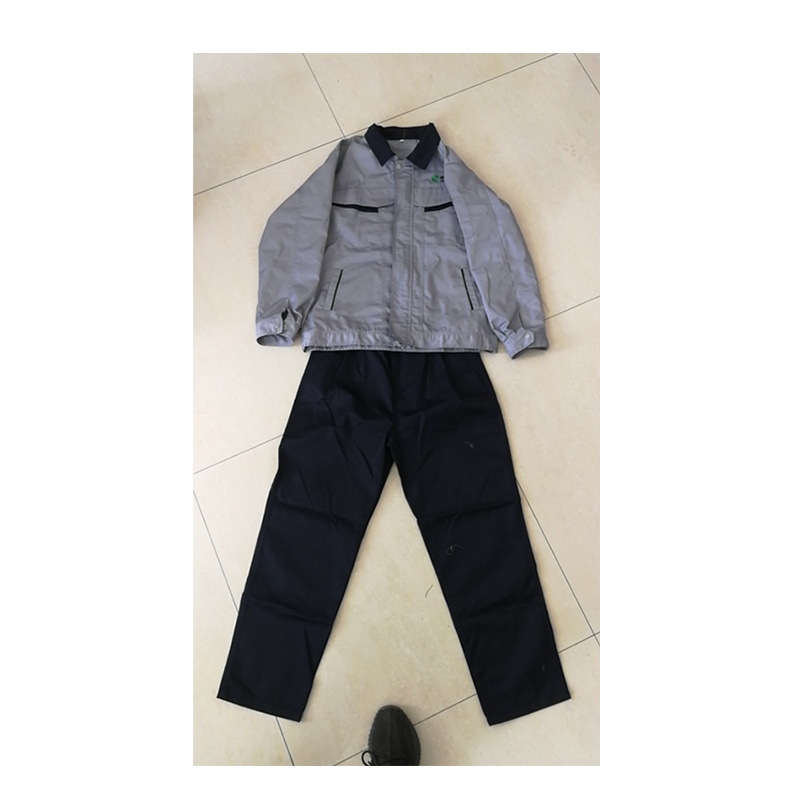 长袖厚款的面料(k828)是20%棉+80%涤纶+里衬(胸前刺绣Logo)定制服装