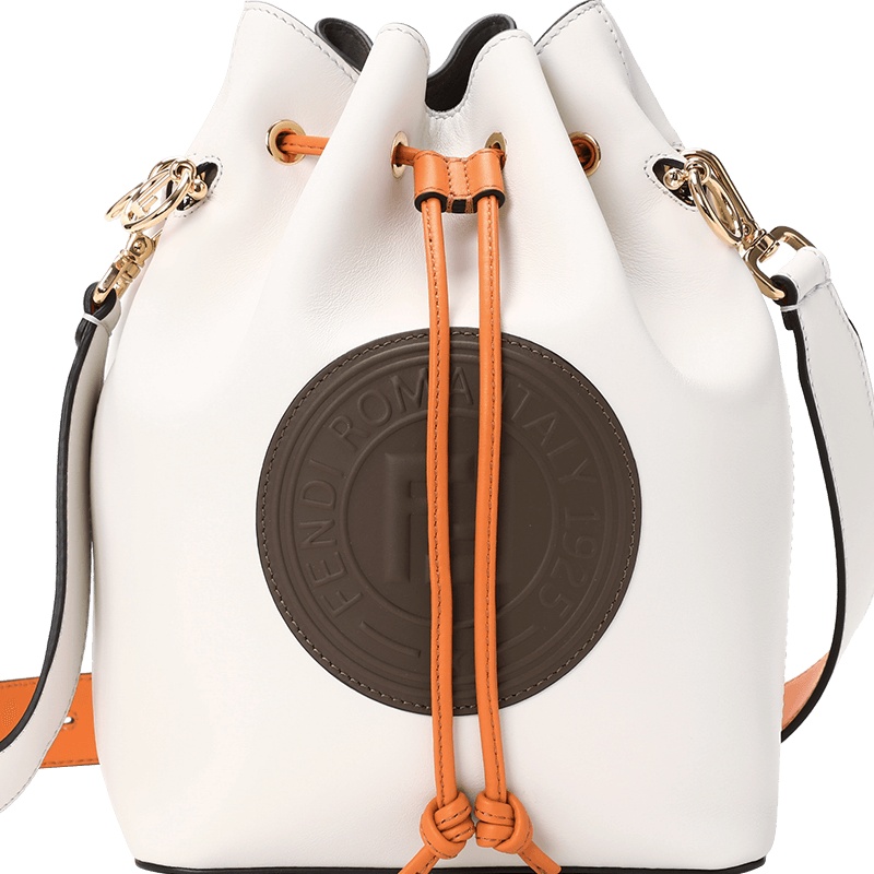 预售FENDI/芬迪 女包MON TRESOR徽标邮戳装饰小号水桶单肩包 8BT298