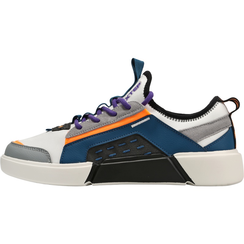 特步板鞋男2019秋季正品时尚百搭学生休闲鞋男复古运动滑板鞋男981319316183