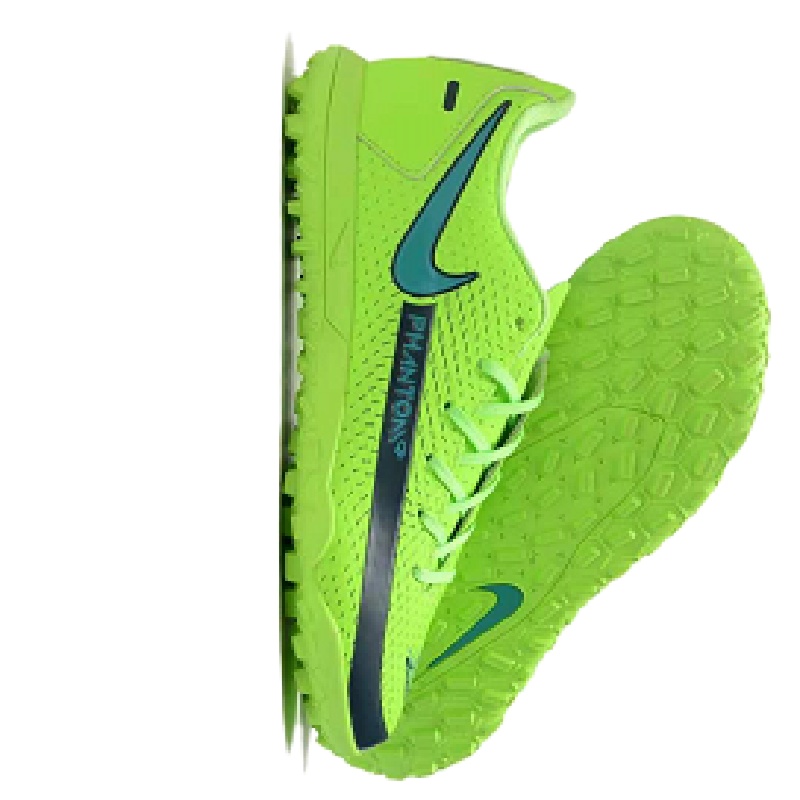 碎钉运动足球鞋