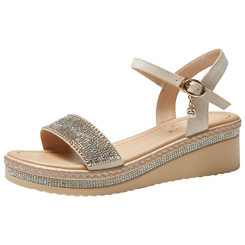 花花公子时尚亮钻一字扣带凉鞋坡跟显高田园风ins夏季新款凉拖