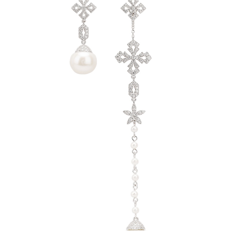 APM Monaco四叶草不对称耳环配淡水珍珠镶钻耳环女气质耳饰送女友 AE12654XPL