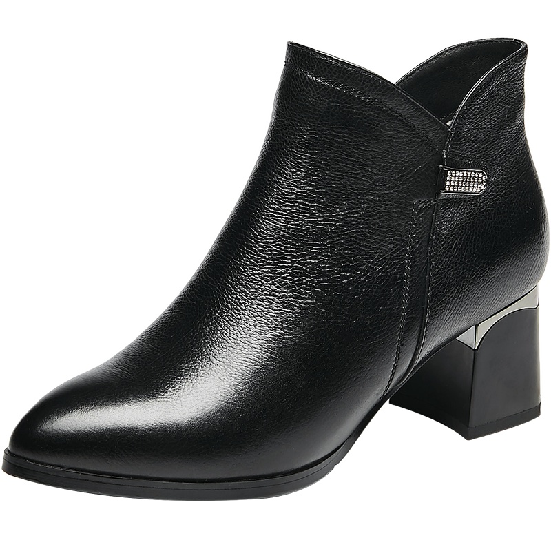 康奈女鞋 冬季新款女靴时尚真皮尖头粗高跟低筒靴毛绒内里纯色简约百搭气质通勤短靴15488013