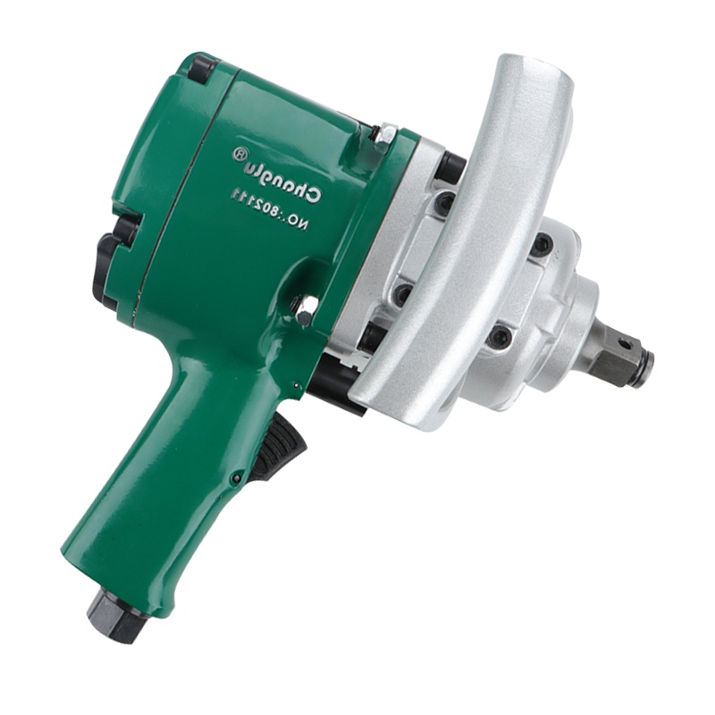冲击式气动扳手