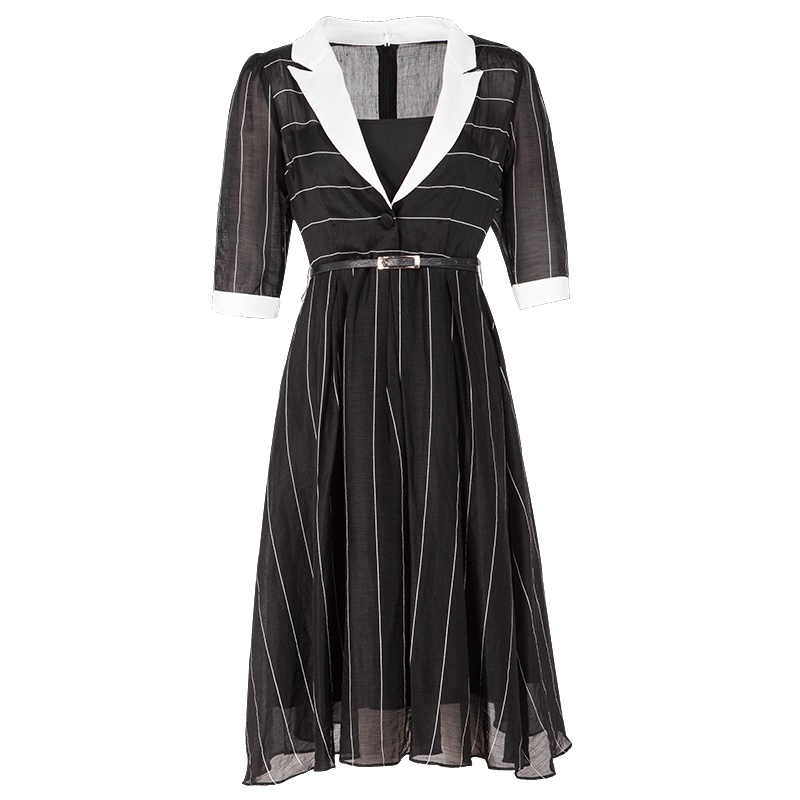 晩白 新款气质优雅条纹印花系带收腰A字大摆衬衫连衣裙