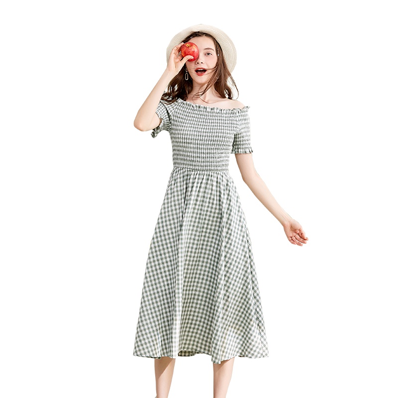 美丽衣橱英伦风格子连衣裙女2019新款时尚一字肩修身显瘦a字裙潮