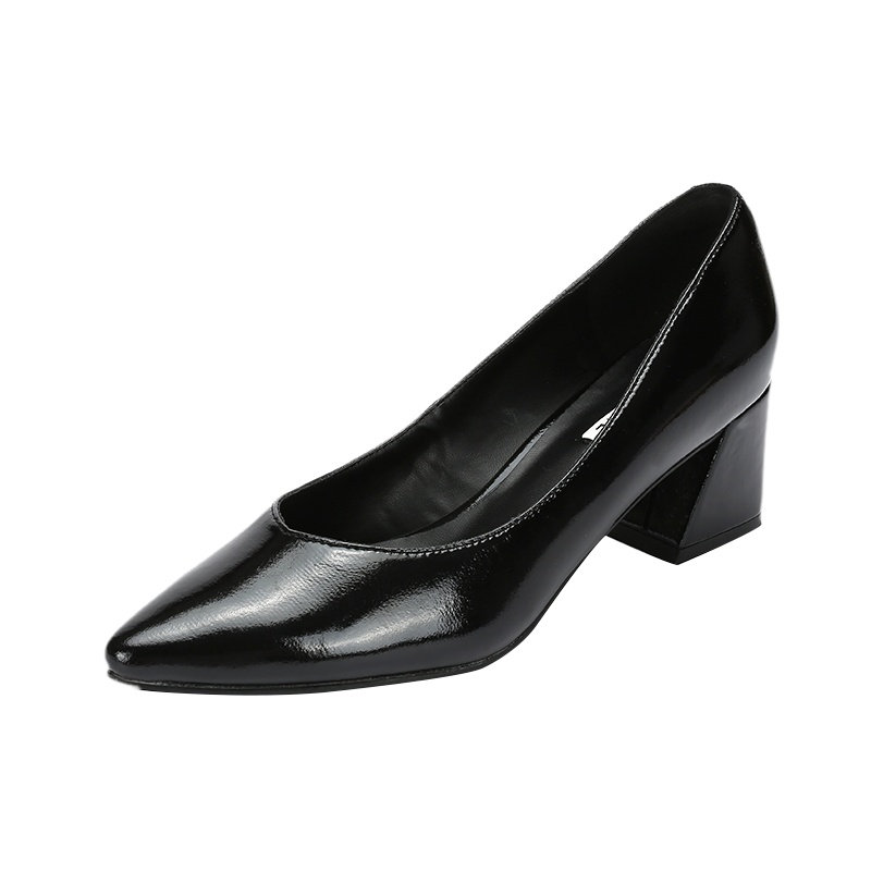 达芙妮新款尖头防磨后跟粗跟橡胶片底摩登v型浅口奶奶鞋