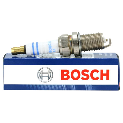 博世(BOSCH)双铂金火花塞FR5KPP332S奥迪A4L/A6L/Q5/迈腾速腾途观帕萨特高尔夫途锐CC明锐速派4支