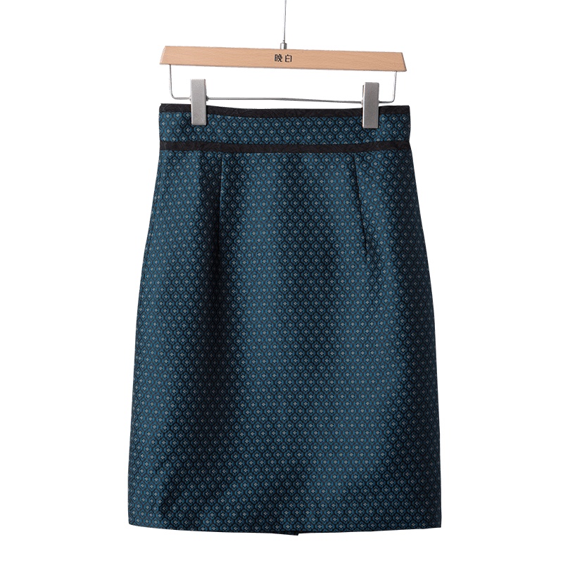 晚白2020冬季新品通勤时尚百搭高腰民族风短裙半裙印花半身裙女