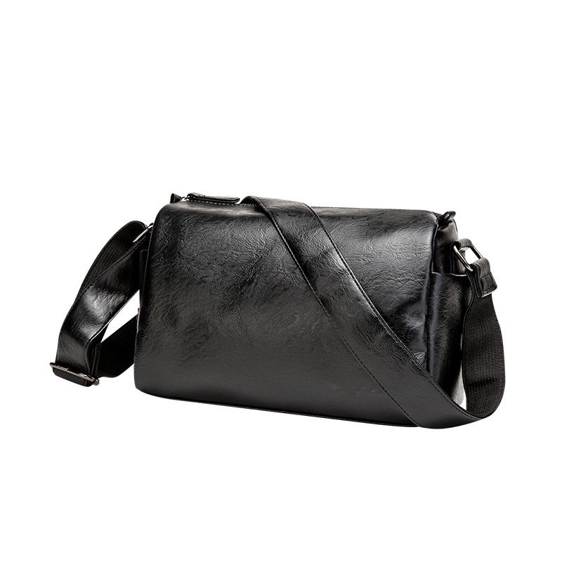 【顺丰配送】枕头背包运动手机包2020新款小包单肩包男士包包男包包斜挎包WNB200697-3H