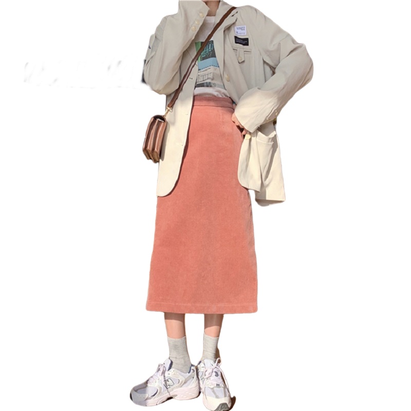 茜靓CHYLLIRN秋冬新款显瘦百搭加绒半身裙女后开叉一步裙减龄灯芯绒包臀过膝裙