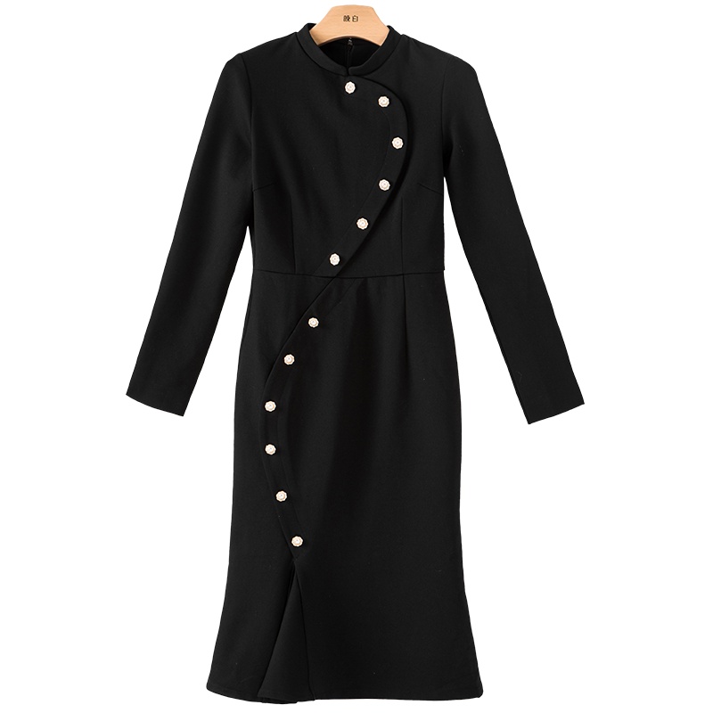 晚白2020冬季新品简约百搭立领长袖修身显瘦纯色复古打底连衣裙女