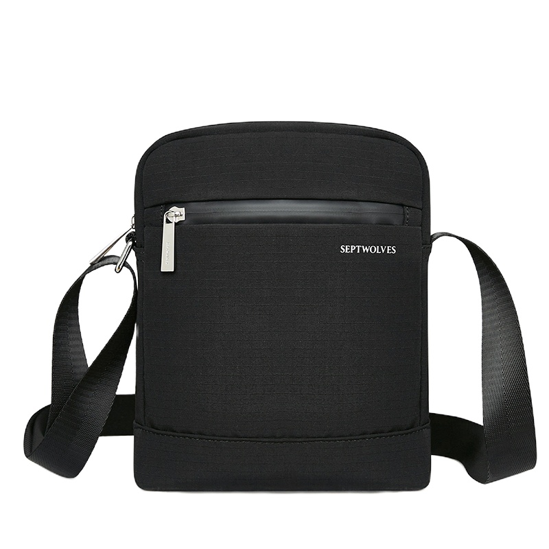 七匹狼(SEPTWOLVES)男士单肩包新潮竖款休闲男士斜挎包背包简约大容量