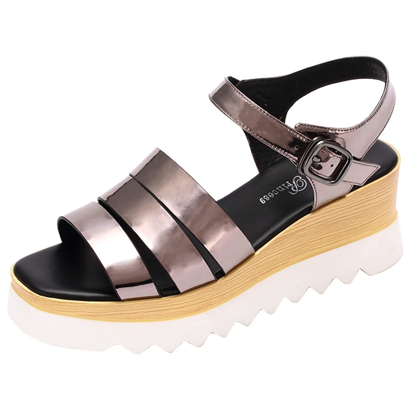 森林公主厚底凉鞋女夏季新款松糕沙滩鞋chic坡跟凉鞋