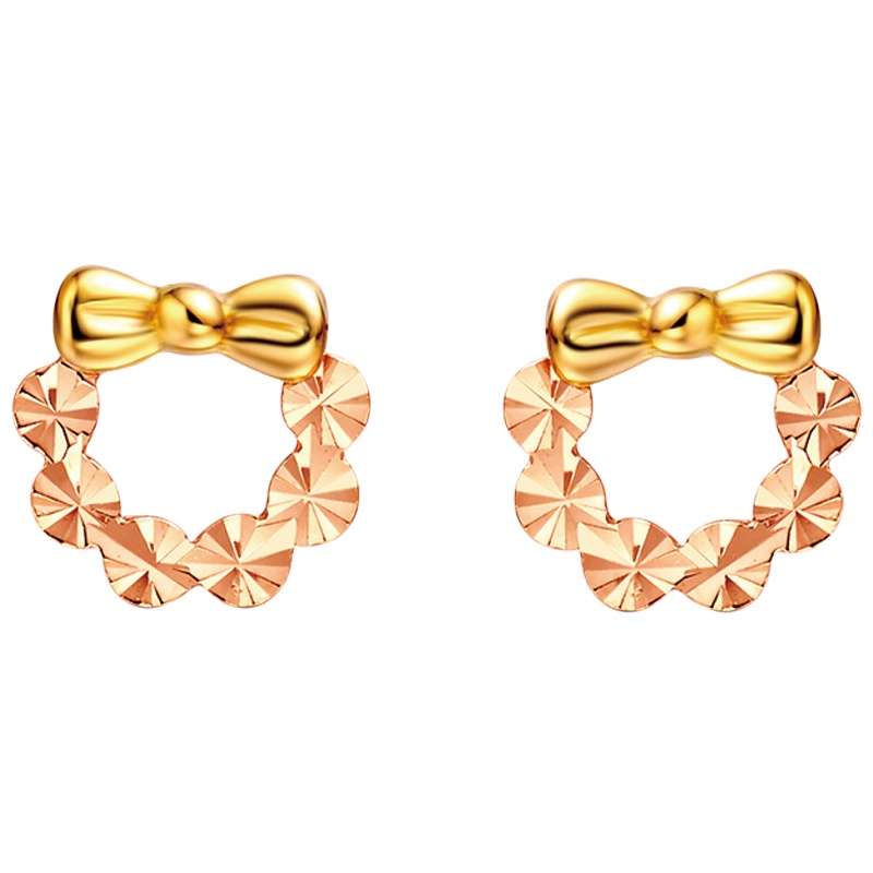 周大福Q版车花双色18K金耳钉E112845