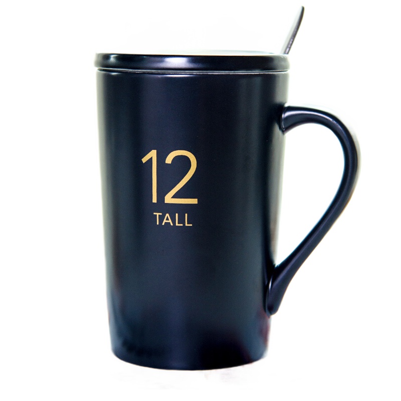 亿嘉IJARL 创意陶瓷马克杯情侣咖啡杯牛奶杯带盖带勺办公杯水杯子 12盎司亚光黑