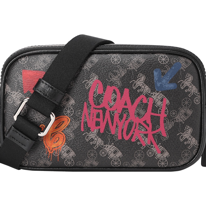 COACH/蔻驰 马车印花斜挎相机包 涂鸦款 F84640