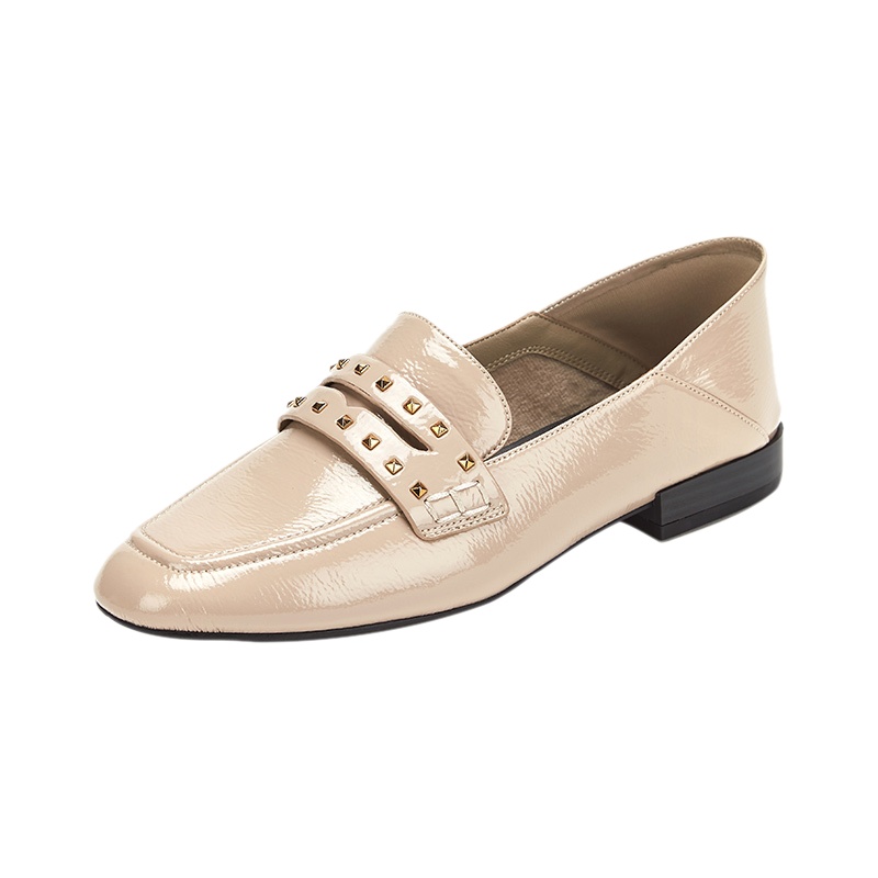 达芙妮新款复古低跟铆钉乐福鞋舒适平底鞋