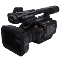 松下(Panasonic)AG-UX180MC 4K高清摄像机MOS传感器 24mm广角镜头879万像素3.5英寸显示屏
