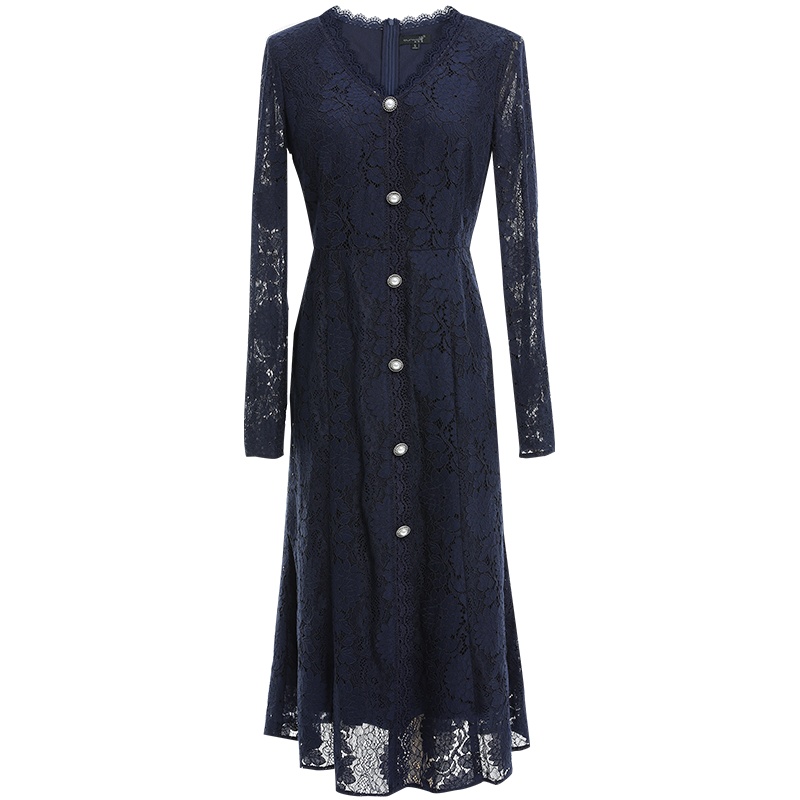 欧昵雪V领长袖收腰镂空蕾丝连衣裙女单排扣鱼尾裙