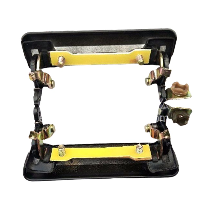 东风EQ1118车门外拉手-右