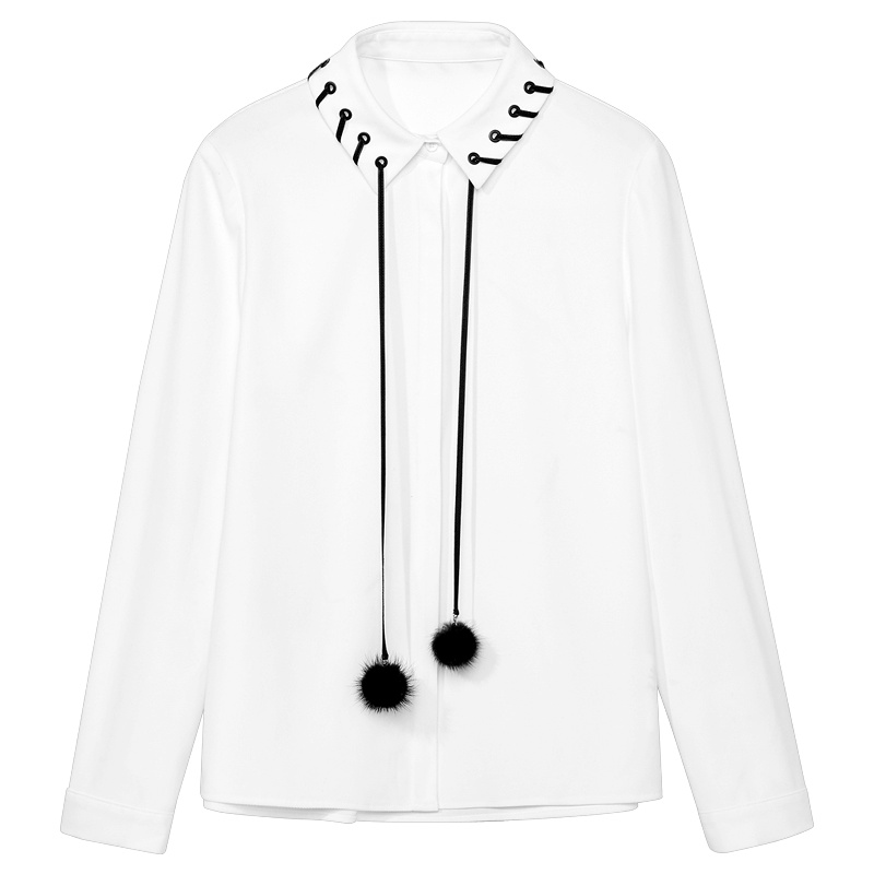 2019爱居兔秋季女装 毛球装饰长袖休闲衬衫