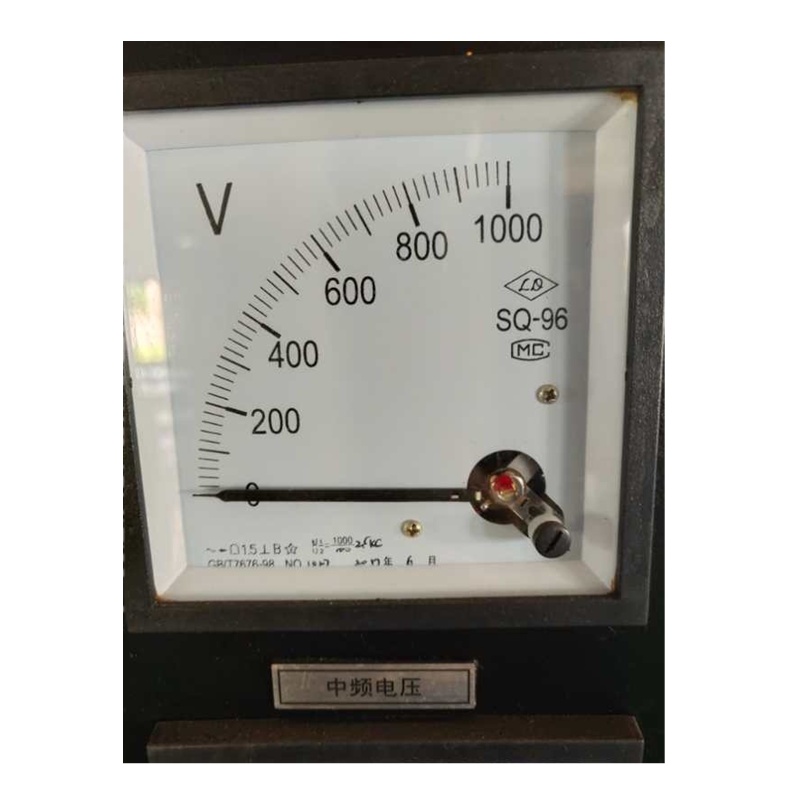 指针交流电压表 SQ-96 量程0-1000V