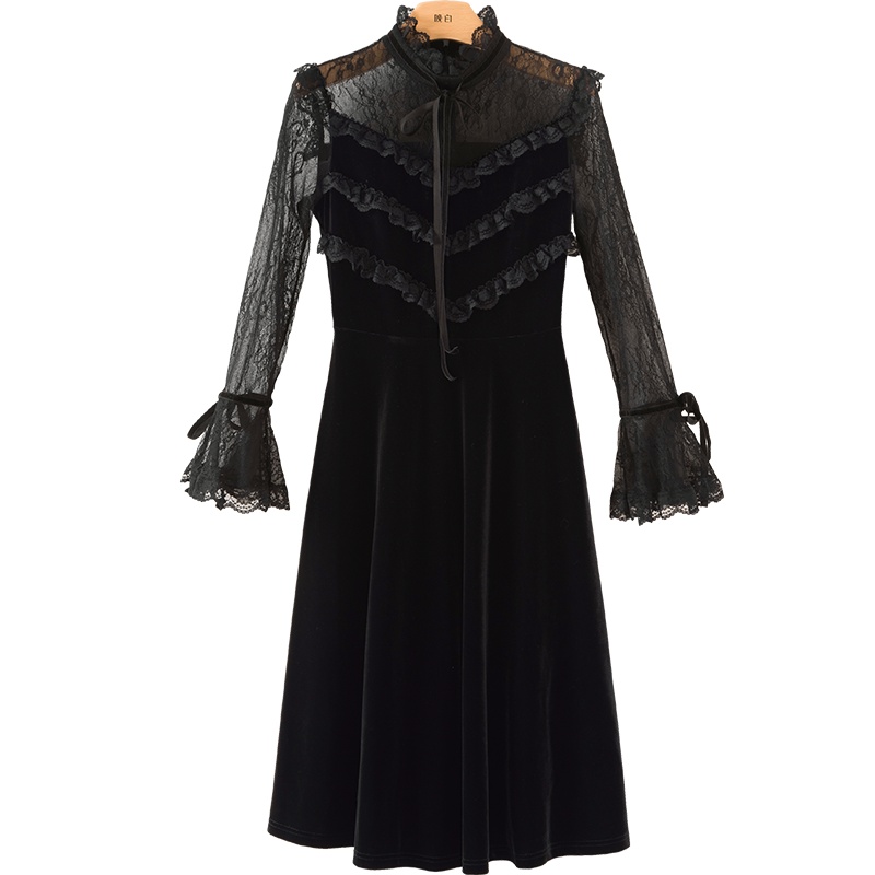 晚白2020冬季新品立领蕾丝喇叭袖修身显瘦纯色打底丝绒裙连衣裙女