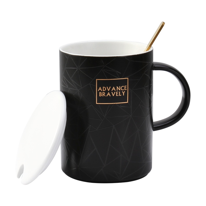 贝瑟斯 陶瓷杯子几何浮雕马克杯带盖带勺咖啡杯牛奶杯办公室水杯 黑色400ml