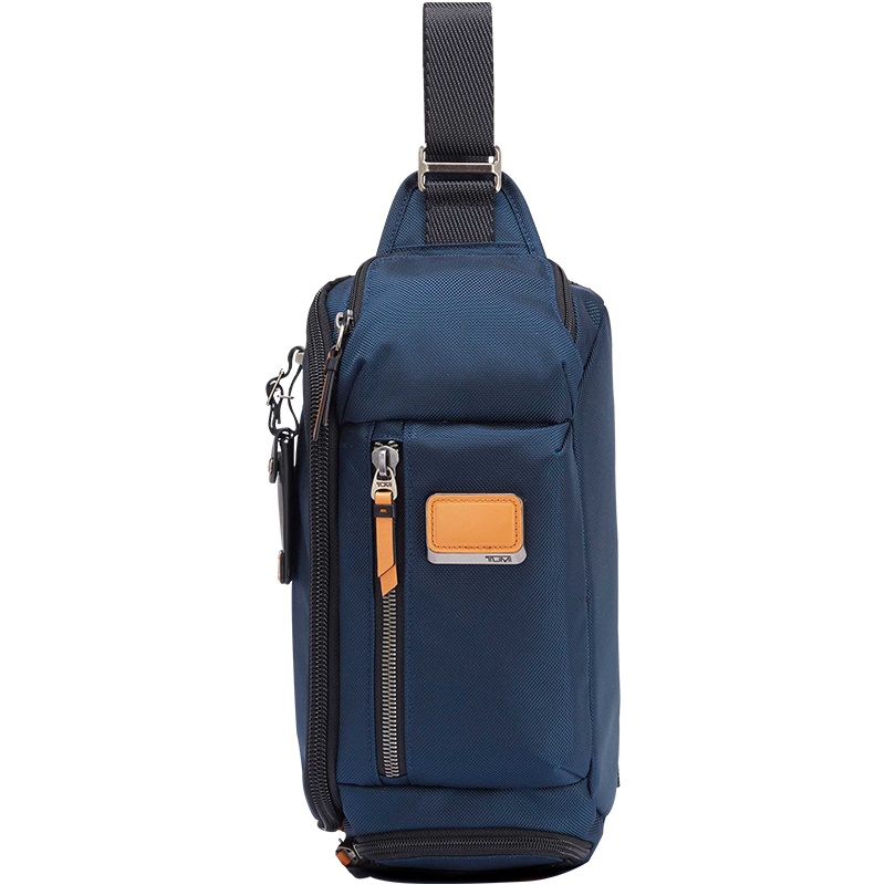 TUMI途明 ALPHA BRAVO系列 男士单肩斜挎胸包环保弹道尼龙材质0232399NVYRE-蓝色