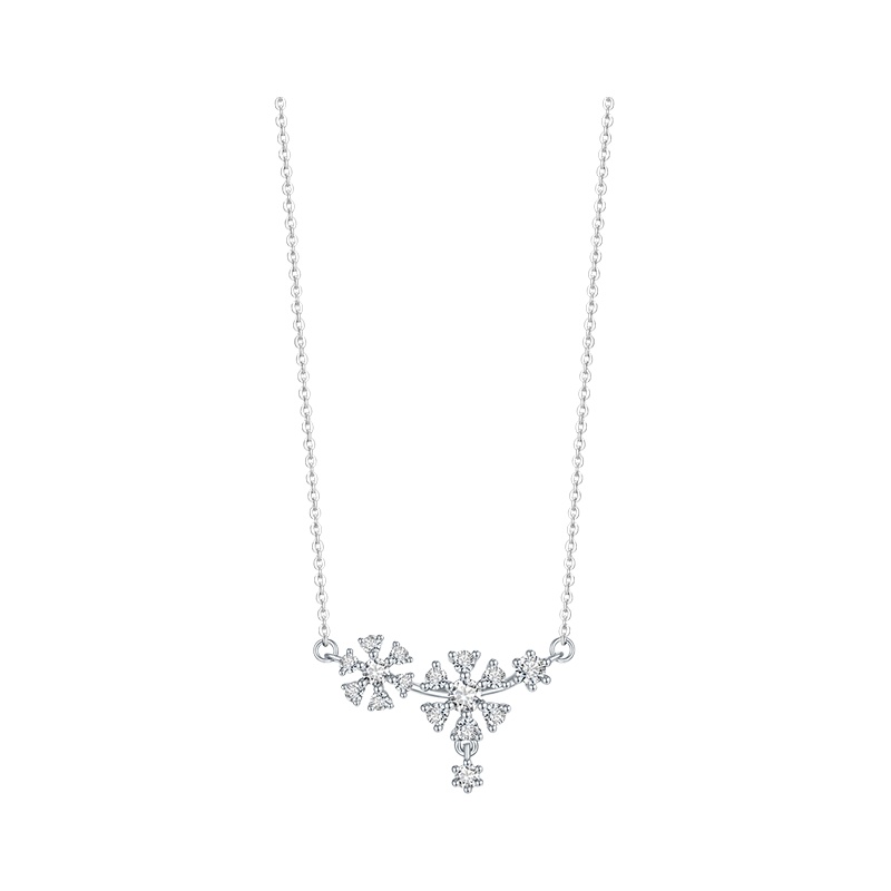 DTOTO 轻奢新款项链 S925纯银圣诞雪花锆石女韩版锁骨吊坠项链