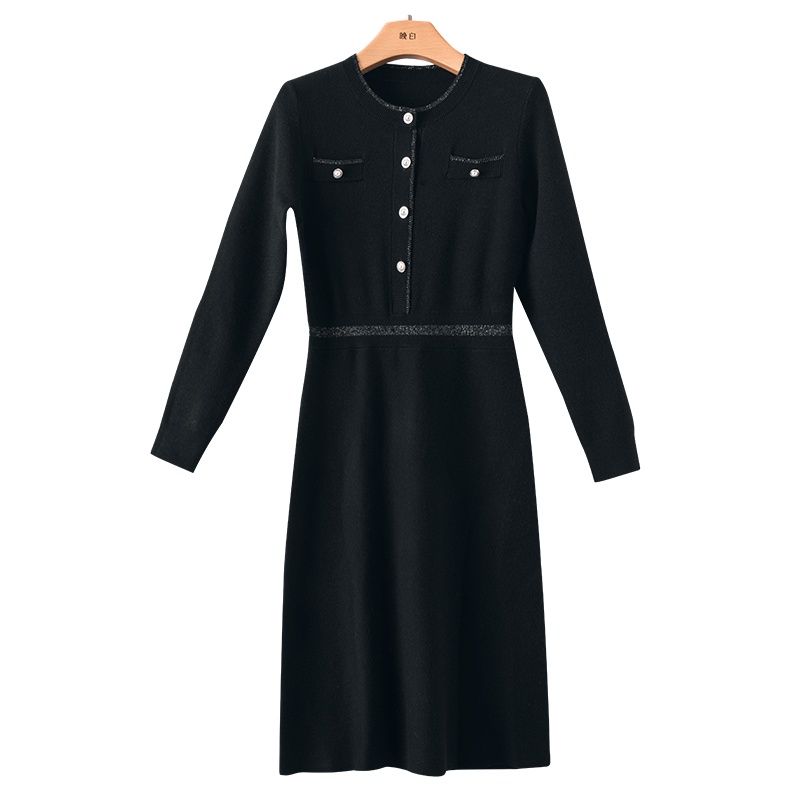 晚白2021春季新品修身显瘦圆领长袖高腰A字毛衣裙针织连衣裙女