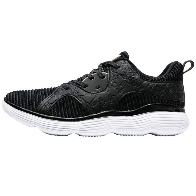 特步运动鞋女子舞蹈鞋春季新款综合训练鞋健身瑜伽室内轻便女