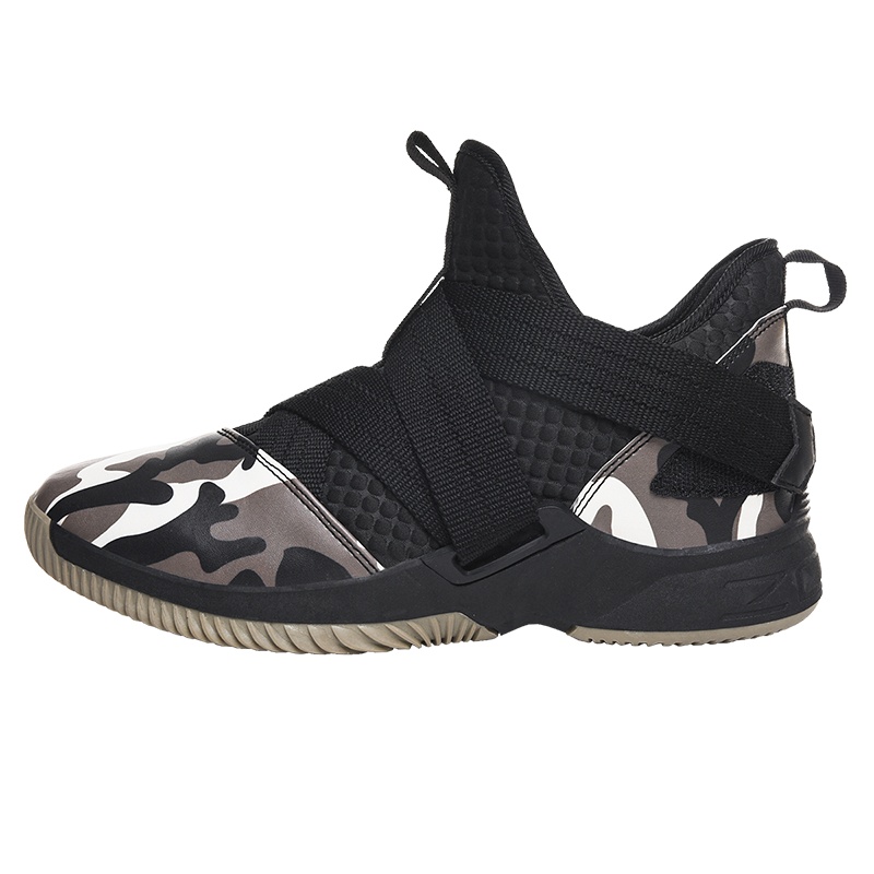 春季大码男鞋45加宽加肥运动鞋男46加大休闲鞋47特大号48码