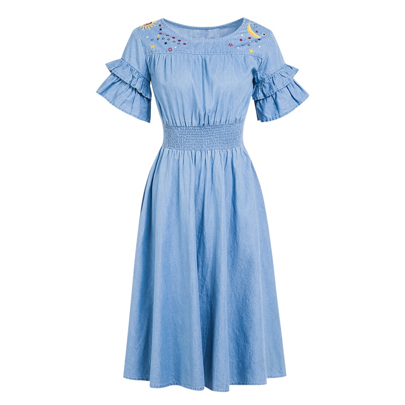 晚白 新品时尚休闲圆领喇叭袖松紧收腰中长款牛仔连衣裙女