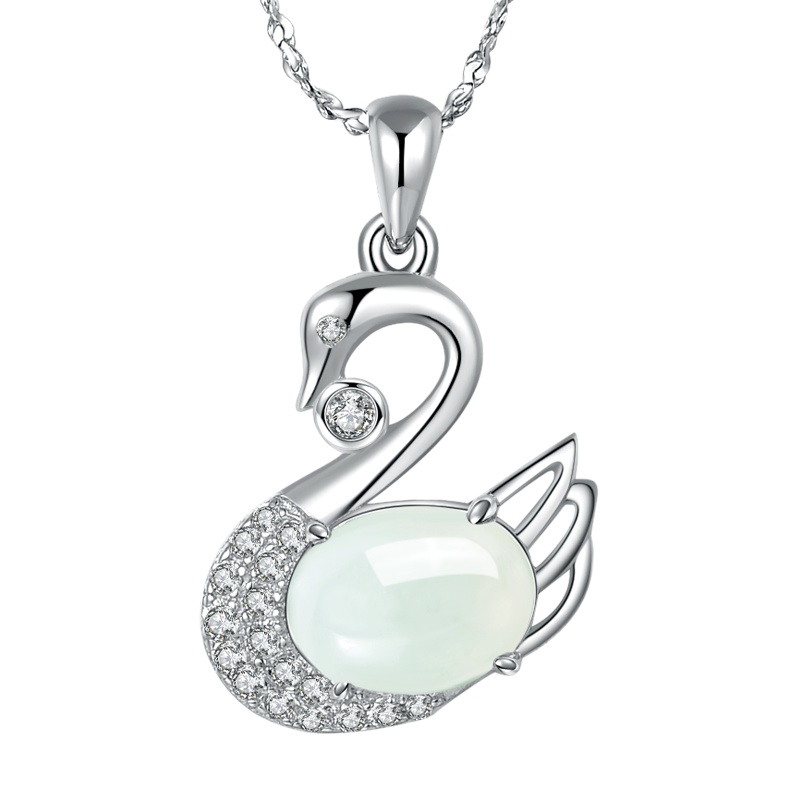 蒂蔻 时尚小天鹅翡翠镶嵌银吊坠项链女士款优雅S925银套链情人节生日礼物送女朋友