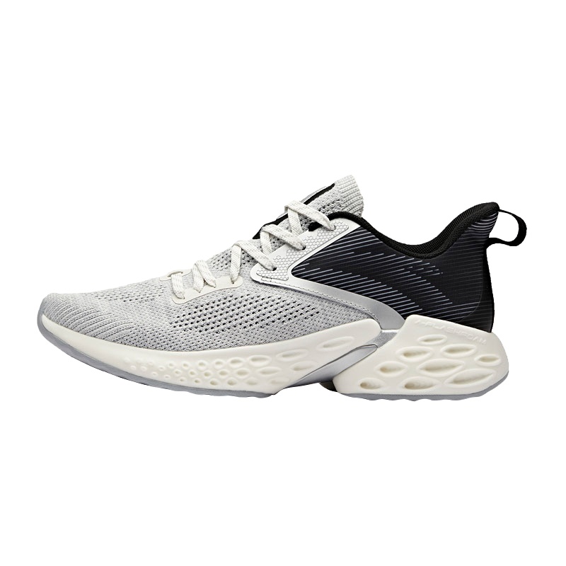安踏运动鞋男2020春新款轻便网面虫洞科技跑鞋男子运动跑步鞋