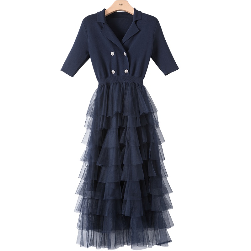 晚白2021春季新品时尚修身显瘦高腰减龄纯色蛋糕裙A字连衣裙女