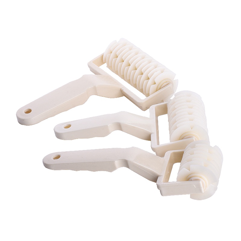 滚轮刀拉网刀烘焙披萨刀滚刀制作烘培拉网刀做披萨面饼用的工具