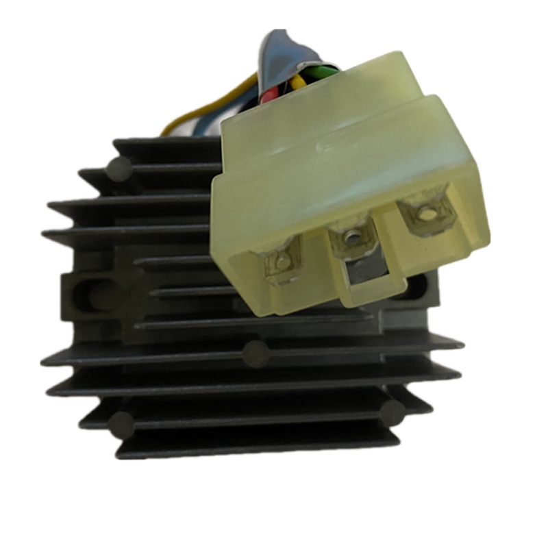 雅马哈整流器 EDL13000TE