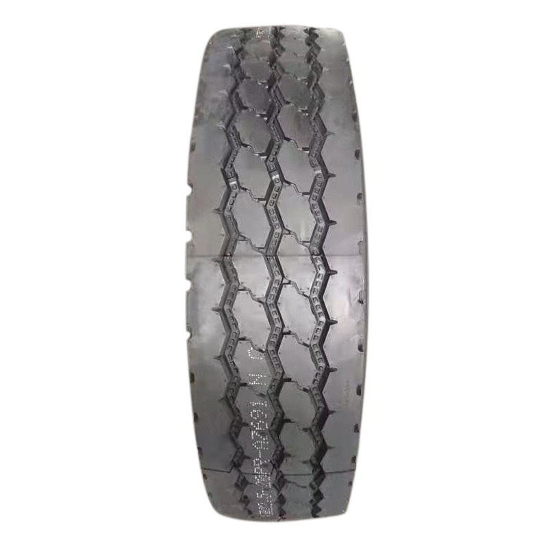 朝阳卡车中长途轮胎13R22.5-18 AZ691导向、拖车轮位