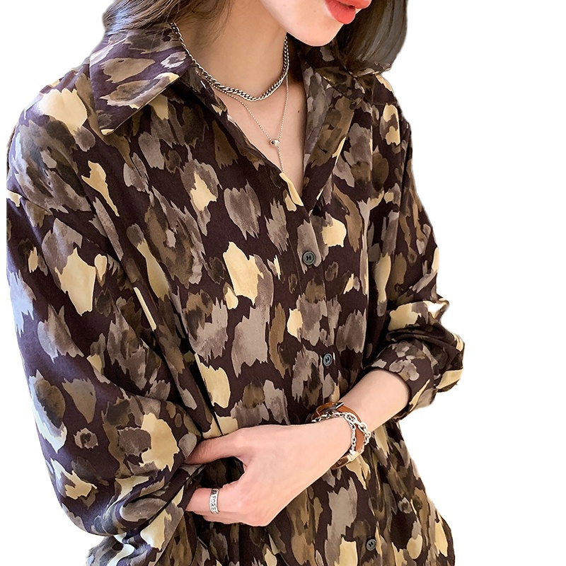 港风印花衬衫女2021年新款设计感小众上衣宽松叠穿雪纺衬衣打底衫