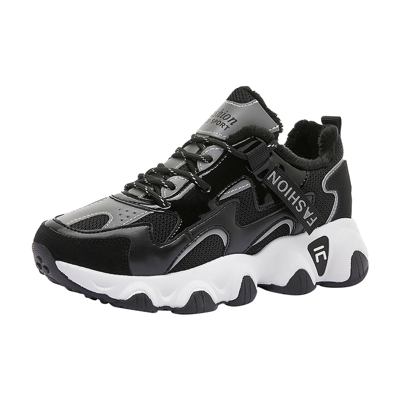 羊骑士2020冬季网红款真皮雪地靴女防滑保暖纽扣短筒靴雪地棉鞋子女