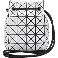 ISSEY MIYAKE 三宅一生 女士PVC手提单肩斜挎包抽绳包水桶包 BB16 AG531