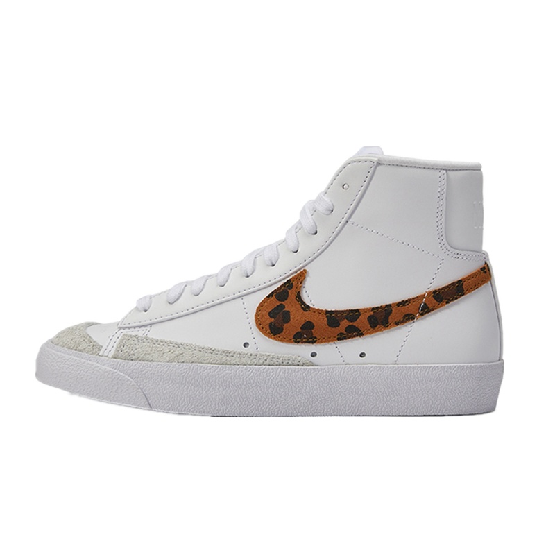 Nike/耐克 女鞋21新款W BLAZER MID '77 SE舒适耐磨休闲板鞋 DA8736-101