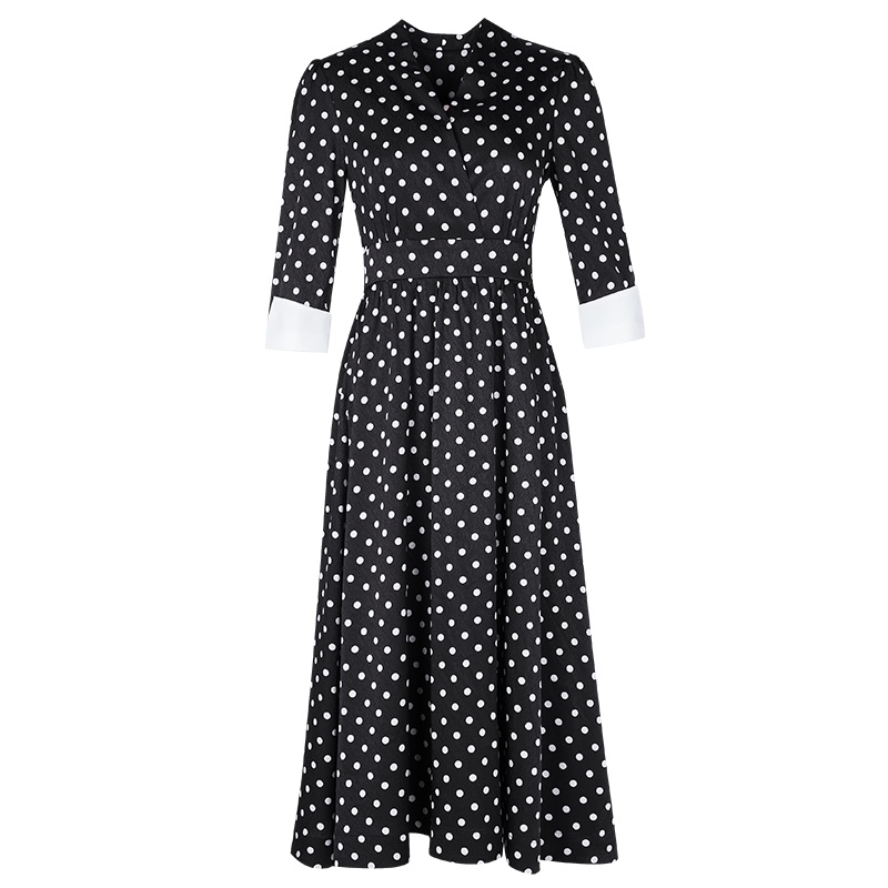 晩白 新品时尚通勤波点印花简约V领收腰A字淑女连衣裙女