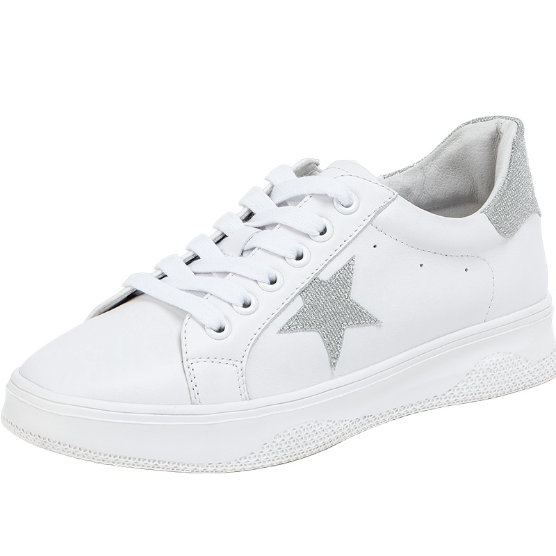 百田森真皮小白鞋女20春季新款休闲百搭星星款平底单鞋ins潮板鞋