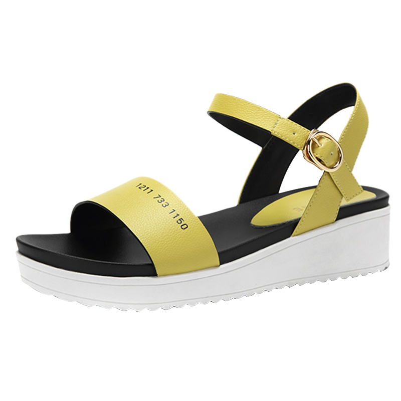 达芙妮夏季时尚街头中性休闲女凉鞋